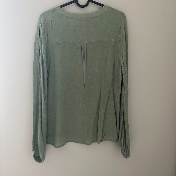 Green Blouse, Button down, full sleeves, Size L - Picture 2 of 2
